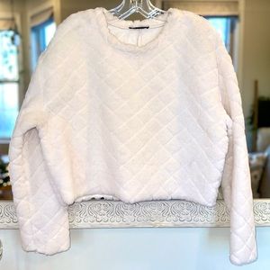Zara Faux Fur White Checkered Design Long Sleeve Crew Neck Loose Crop Top - M